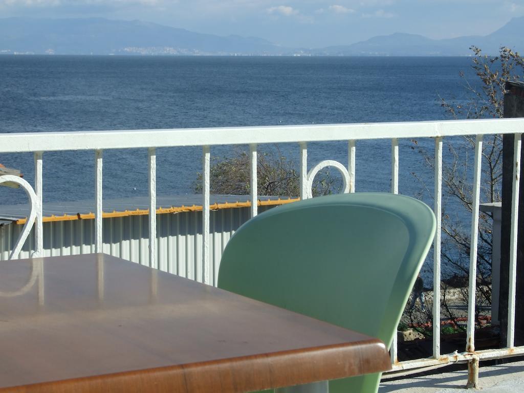 Hotel Mudanya Exterior photo